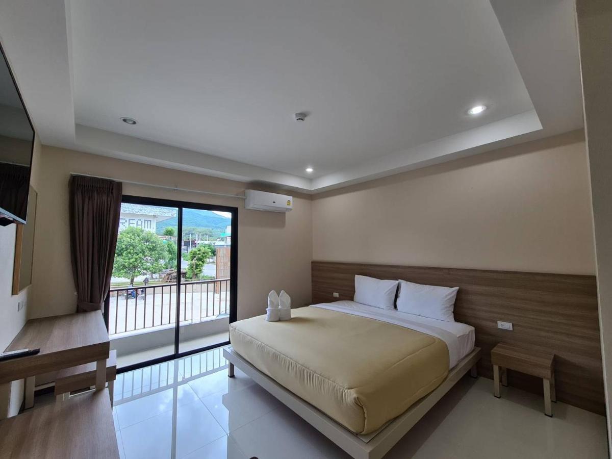 Grand Maihom Hotel Чиангмай Екстериор снимка